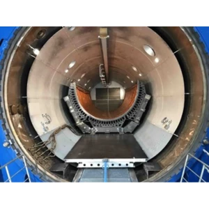 世界最大のCFRTP機体の製造と組み立てに成功