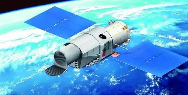 宇宙ステーションソーラーパネルの炭素繊維